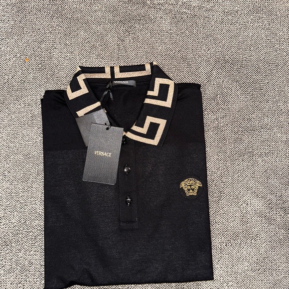Versace Medusa Head Patch Polo Shirt $450 size XL(52) - Picture 5 of 13
